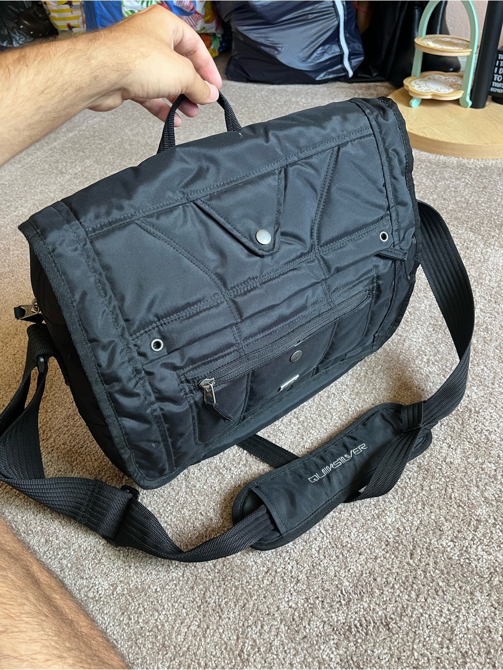 VTG 00’s / Y2K Quiksilver Black & Blue Satchel Bag - Picture 5 of 6